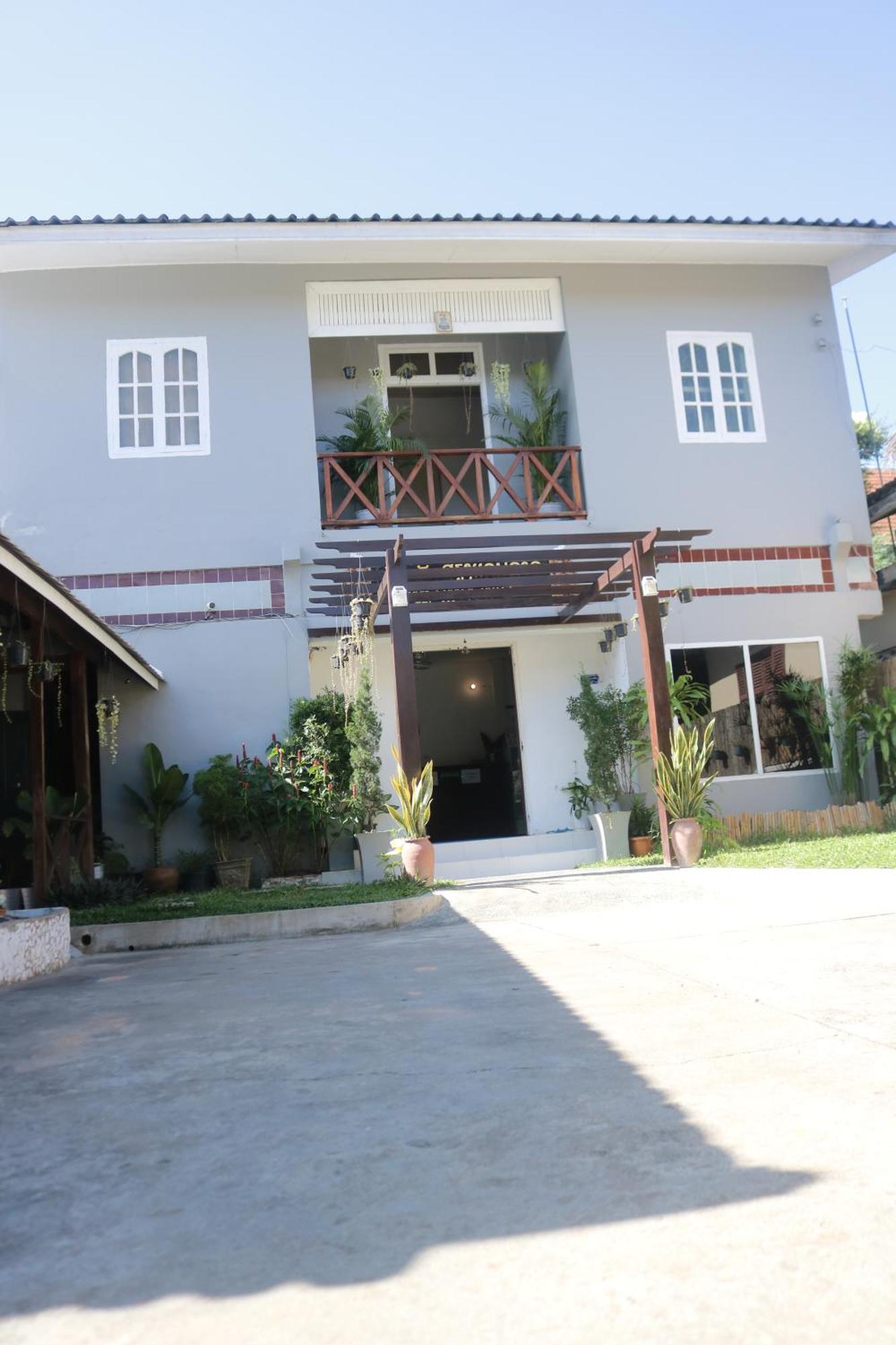 Hotel Moon'S House Luangprabang Exterior foto